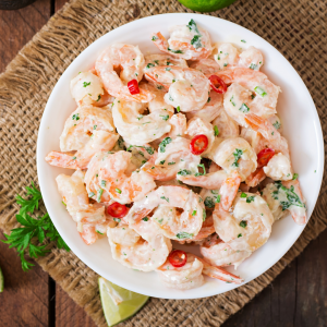 CREAMY GARLIC AND KALE PRAWNS