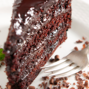 RAW CHOCOLATE GANACHE CAKE