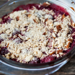 GLUTEN FREE PEAR & BERRY CRUMBLE